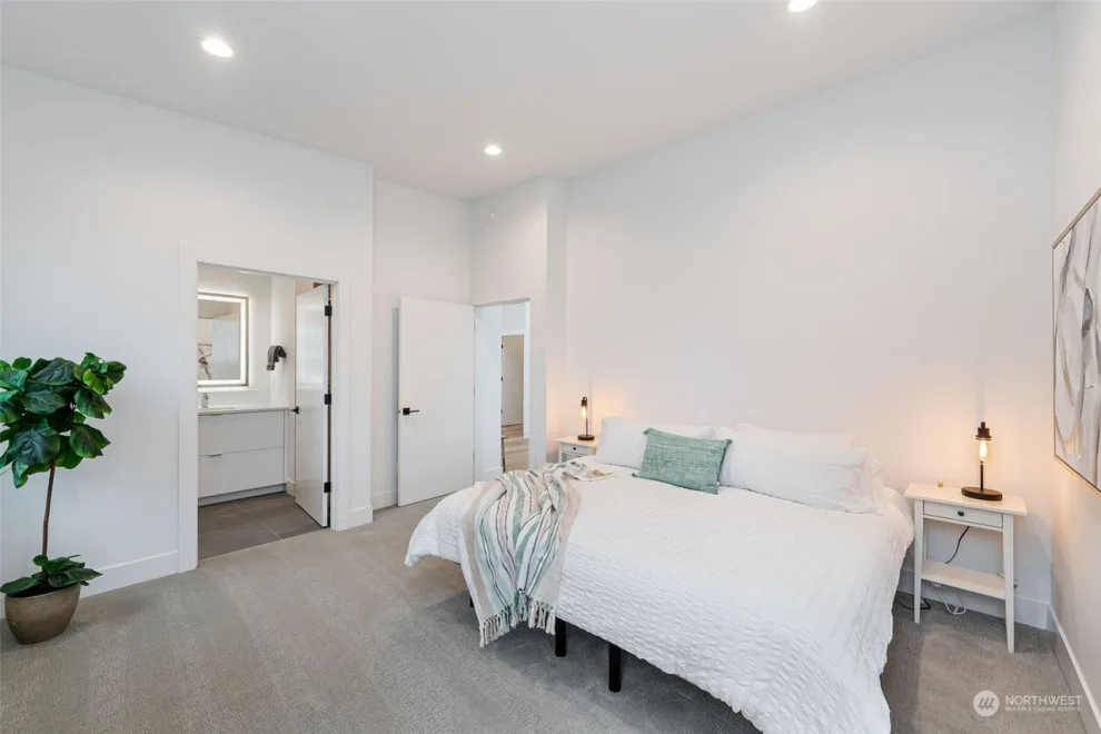 Goodman Avenue by Pacific Home Source LLC - Photo 20