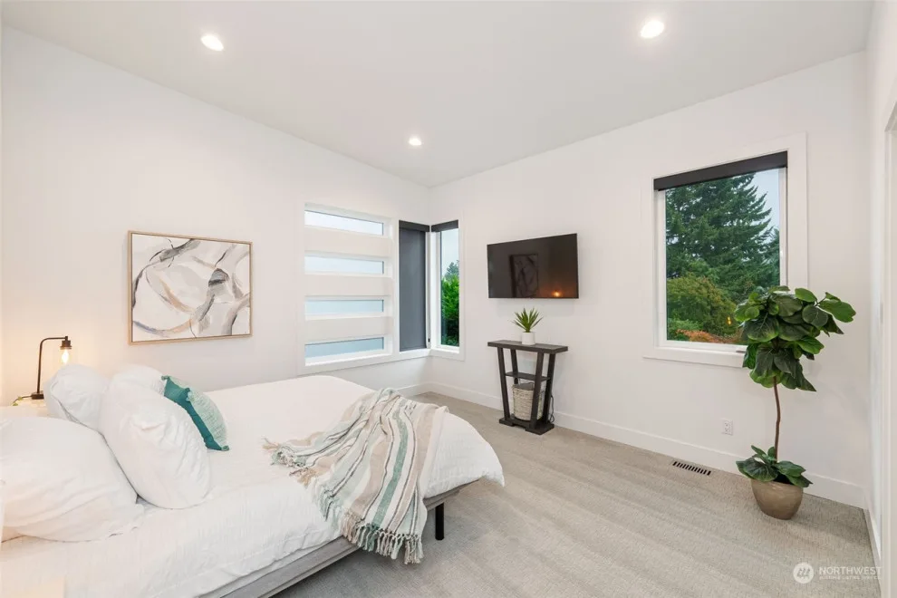 Goodman Avenue by Pacific Home Source LLC - Photo 14