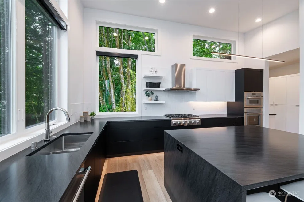 Goodman Avenue by Pacific Home Source LLC - Photo 5