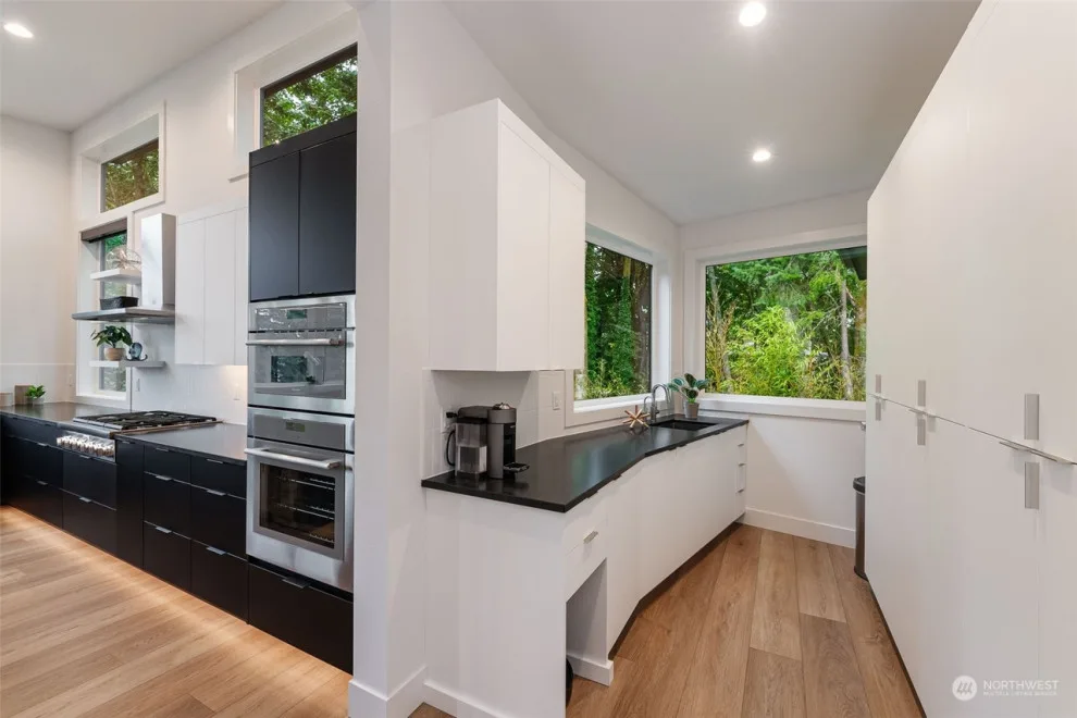 Goodman Avenue by Pacific Home Source LLC - Photo 29
