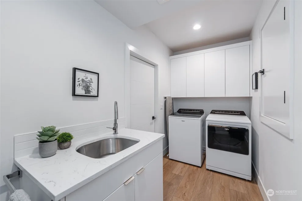 Goodman Avenue by Pacific Home Source LLC - Photo 43