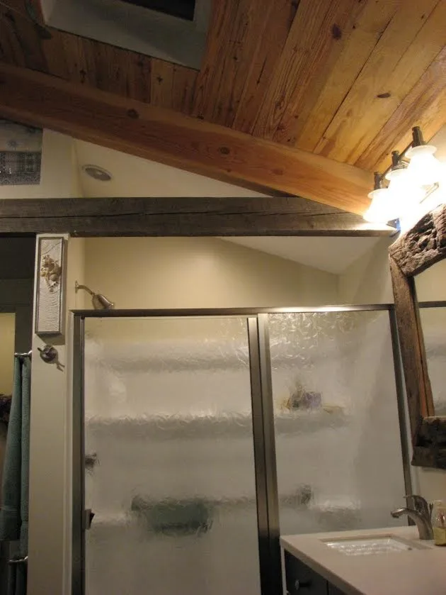 Autumn Leaves Design on Basco Shower Door by Annette McCleery Building Design - Photo 7
