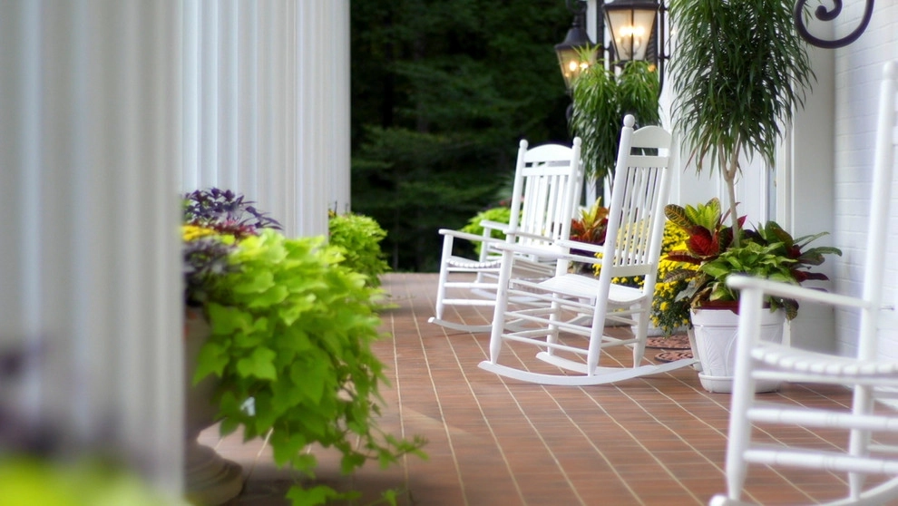 Terrace, Patio, Poolside and Outdoor Entertaining Spaces by The JCRD Group - Photo 9
