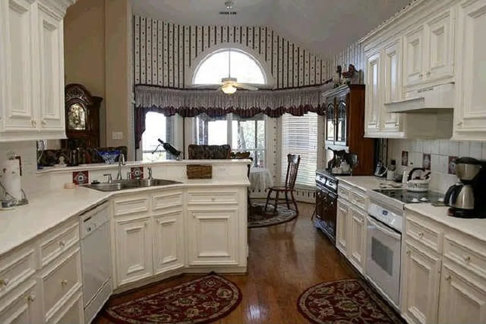 Sarasota Circle Renovation by Whiteley & Whiteley - Photo 12