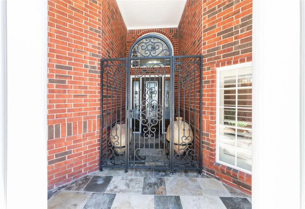 Sarasota Circle Renovation by Whiteley & Whiteley - Photo 7