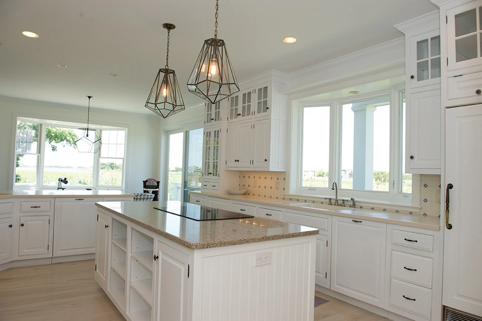 The León Group, LLC - Photo 11