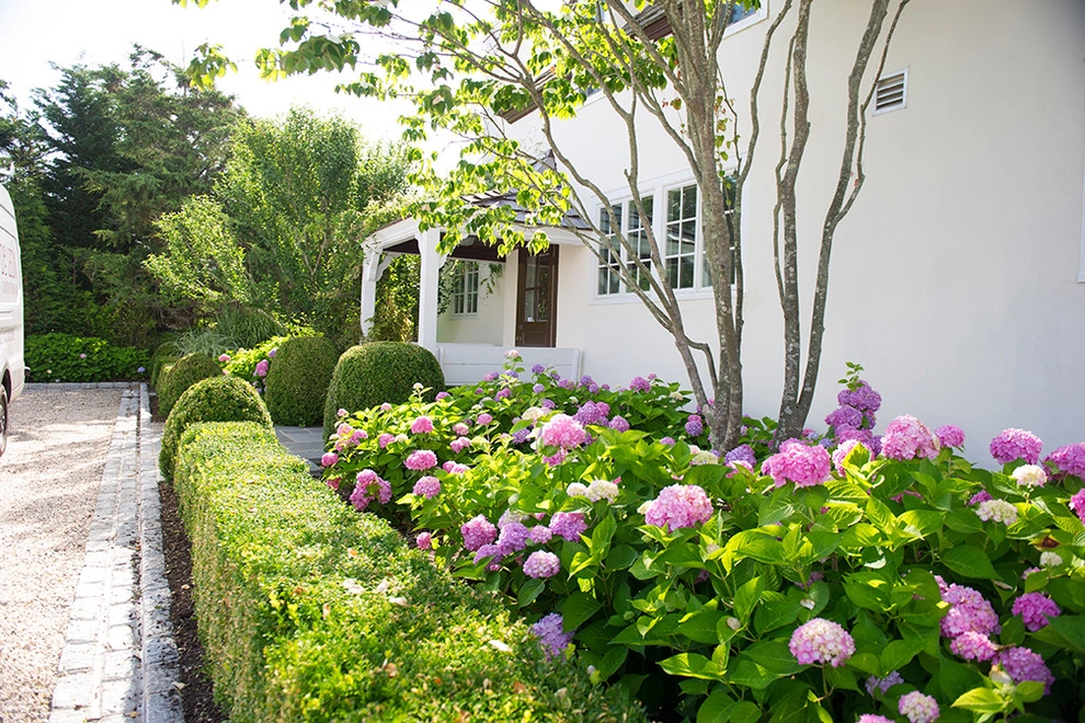 Garden and Landscaping by The León Group, LLC - Photo 12