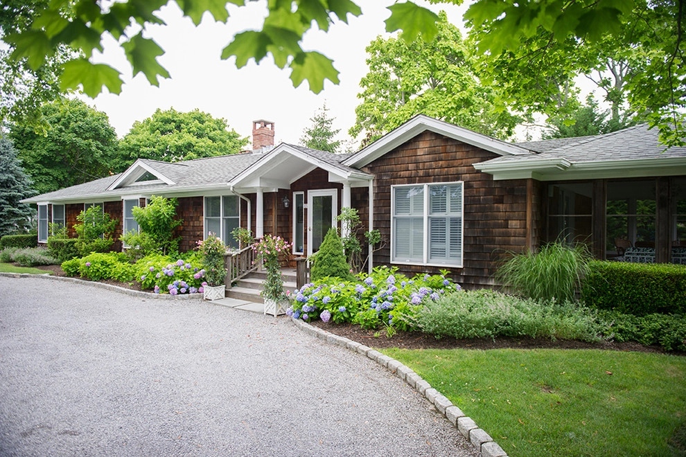 The León Group, LLC - Photo 4