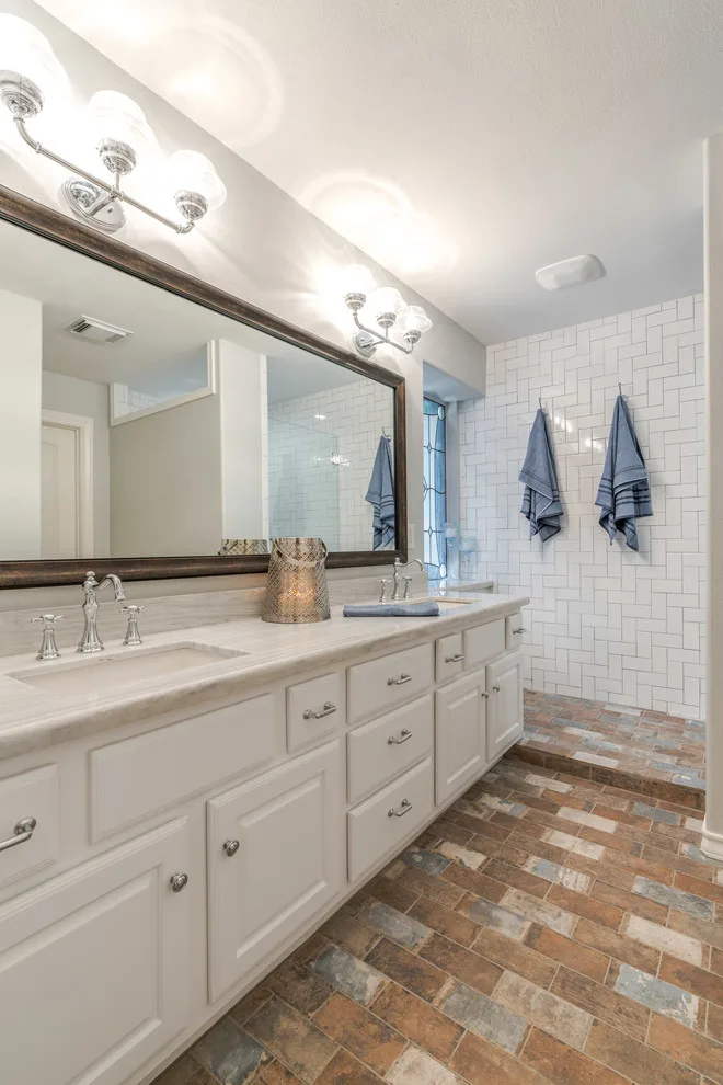 Walden Estates Bathroom Renovation by Whiteley & Whiteley - Photo 2