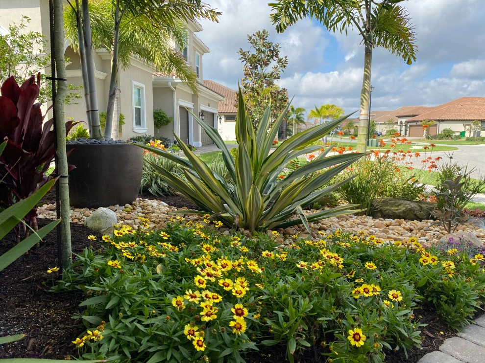 Kerrington Landscape Design by The Master's Touch Landscape And Design - Photo 16
