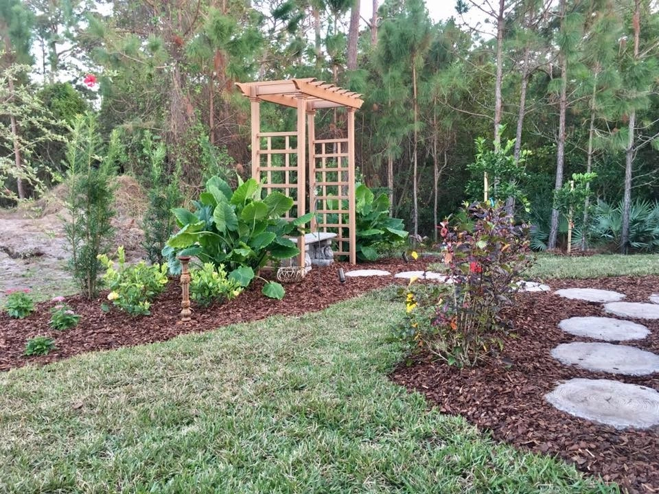 Tralee Bay Estates Landscape by The Master's Touch Landscape And Design - Photo 5
