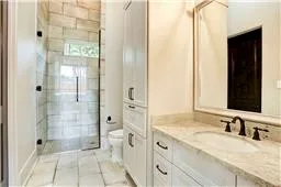 30 Knipp, Houston, TX - Bespoke Home by Darrin Harvey Designs - Photo 5