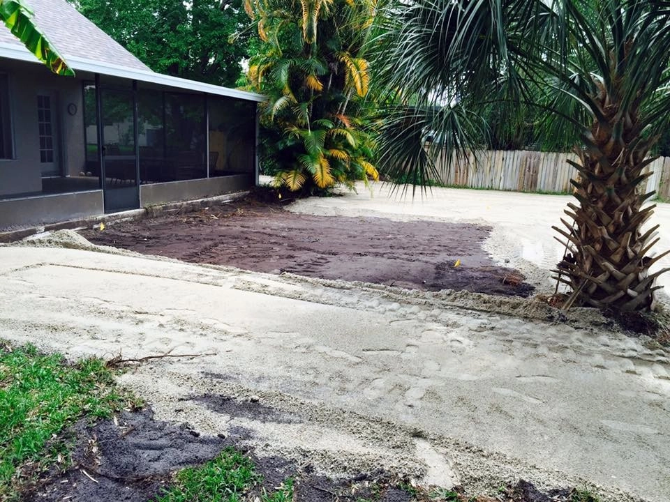 Backyard Makeover by The Master's Touch Landscape And Design - Photo 4