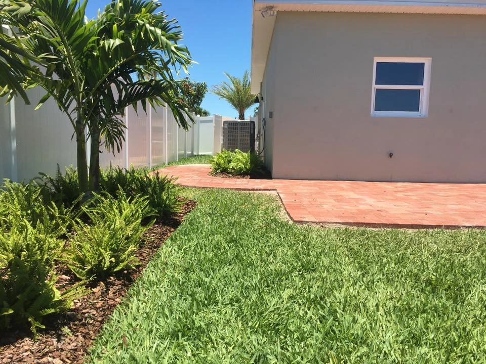 West Riviera - Merritt Island by The Master's Touch Landscape And Design - Photo 3