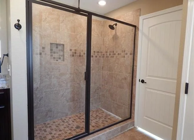 Finished Interiors by R Squared Construction by Good Foundations Inc - Photo 12