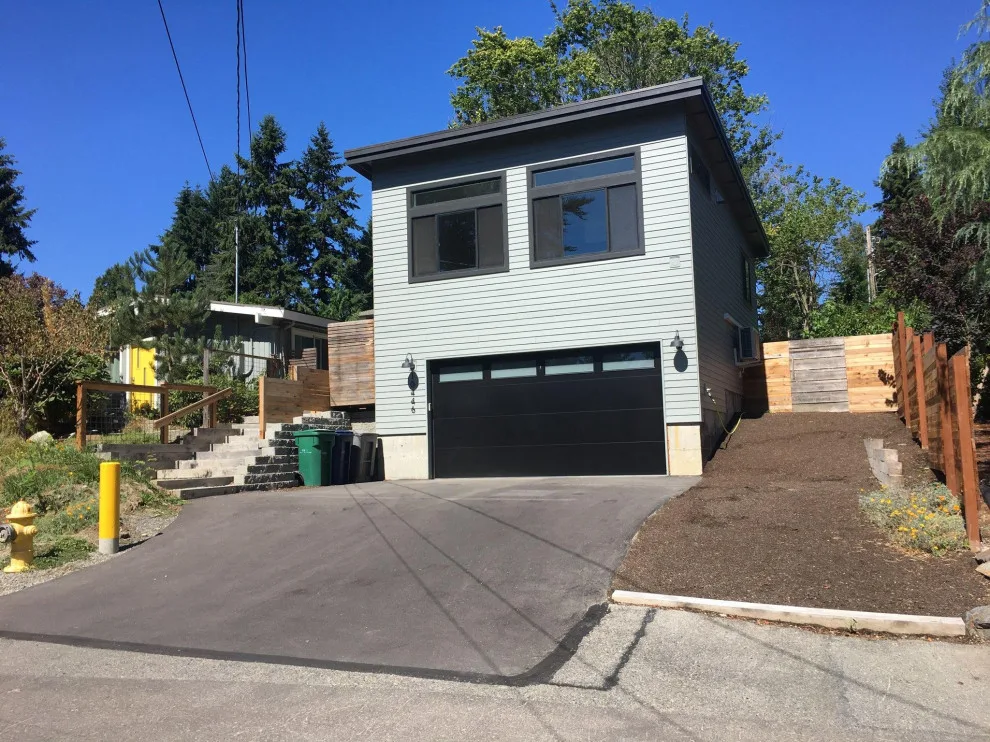 Accessory Dwelling Unit Above New Garage by J.T. Design - Photo 4