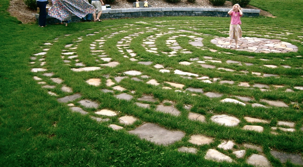 Traditional Stonework by The Natural Garden - Photo 3