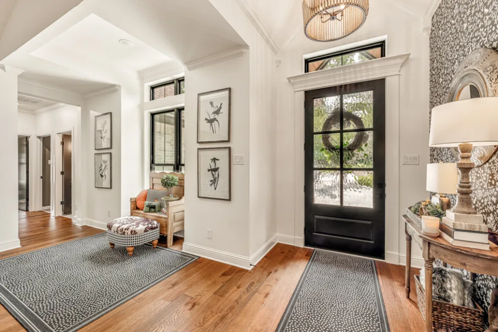 Ravenswood Talebook by Bohannon Design Team - Photo 2