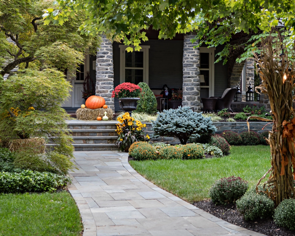 Moorestown Entryway by Beechwood Landscape Architecture And Construction - Photo 6