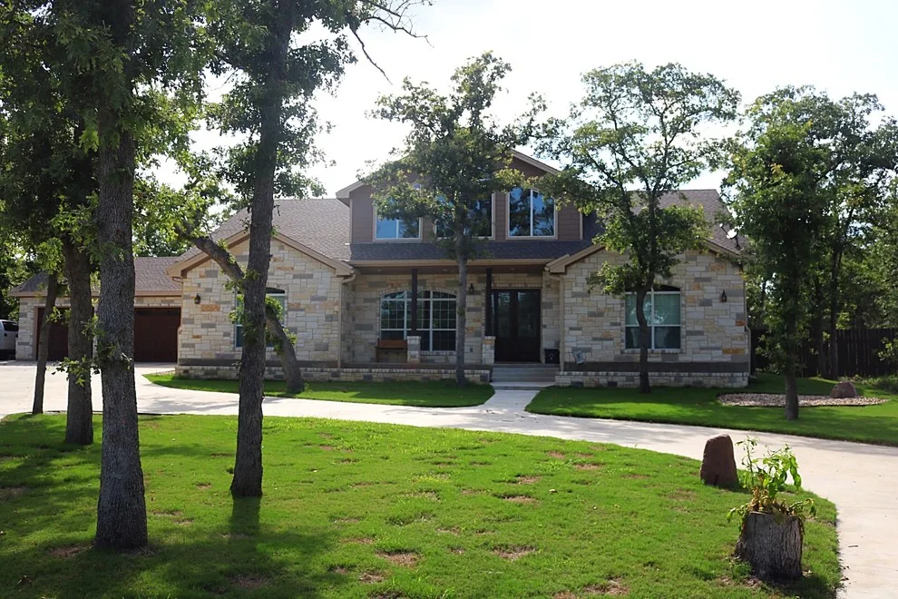 Arbors Home by PD&D - Photo 7