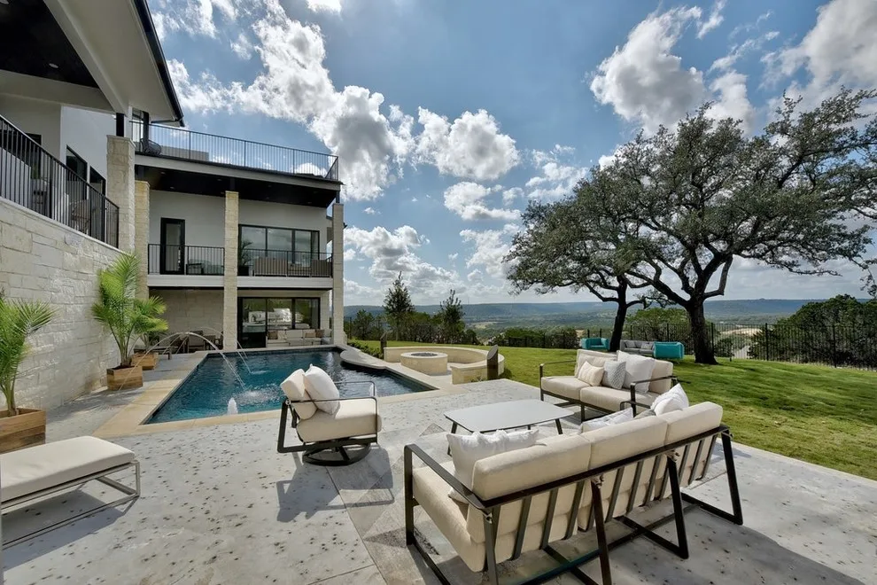 Acclaimed Skyview Residence by Kelley Design Group - Photo 22