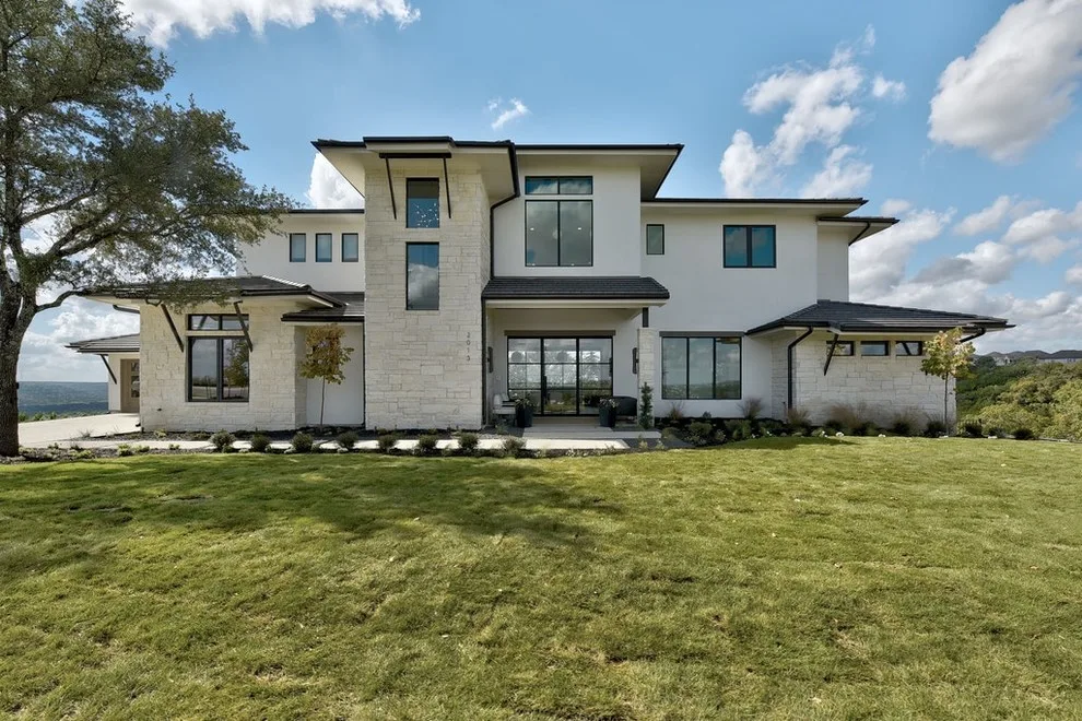 Acclaimed Skyview Residence by Kelley Design Group - Photo 24