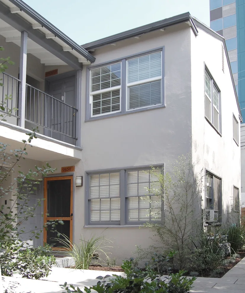 Beverlywood Apartment Complex Renovation by AAHA Studio - Photo 2