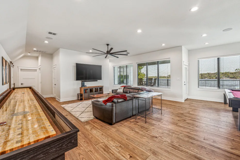 Granbury Lake Pleasure by Bohannon Design Team - Photo 19