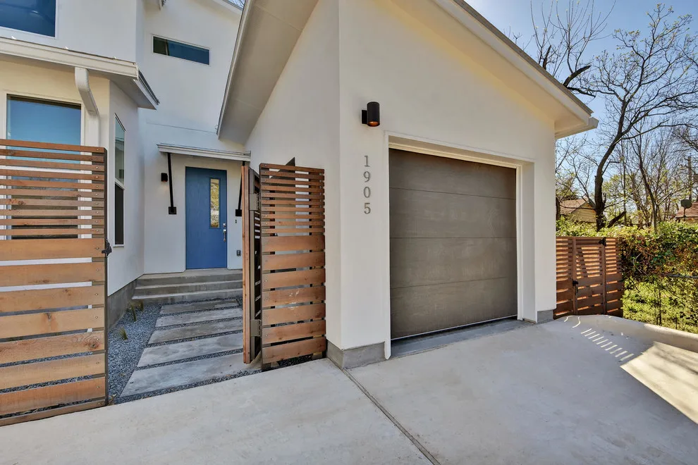Modern Duplex in Central Austin by Kelley Design Group - Photo 11