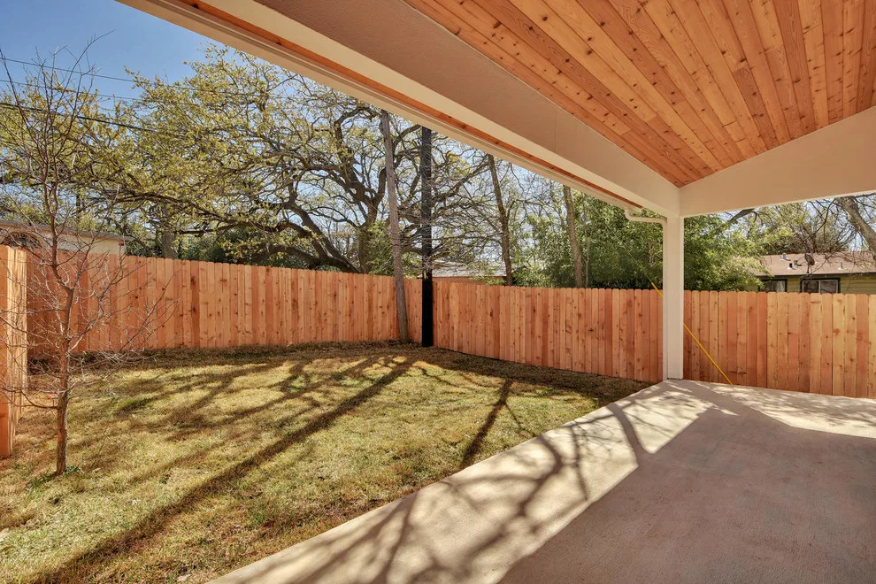 Modern Duplex in Central Austin by Kelley Design Group - Photo 2