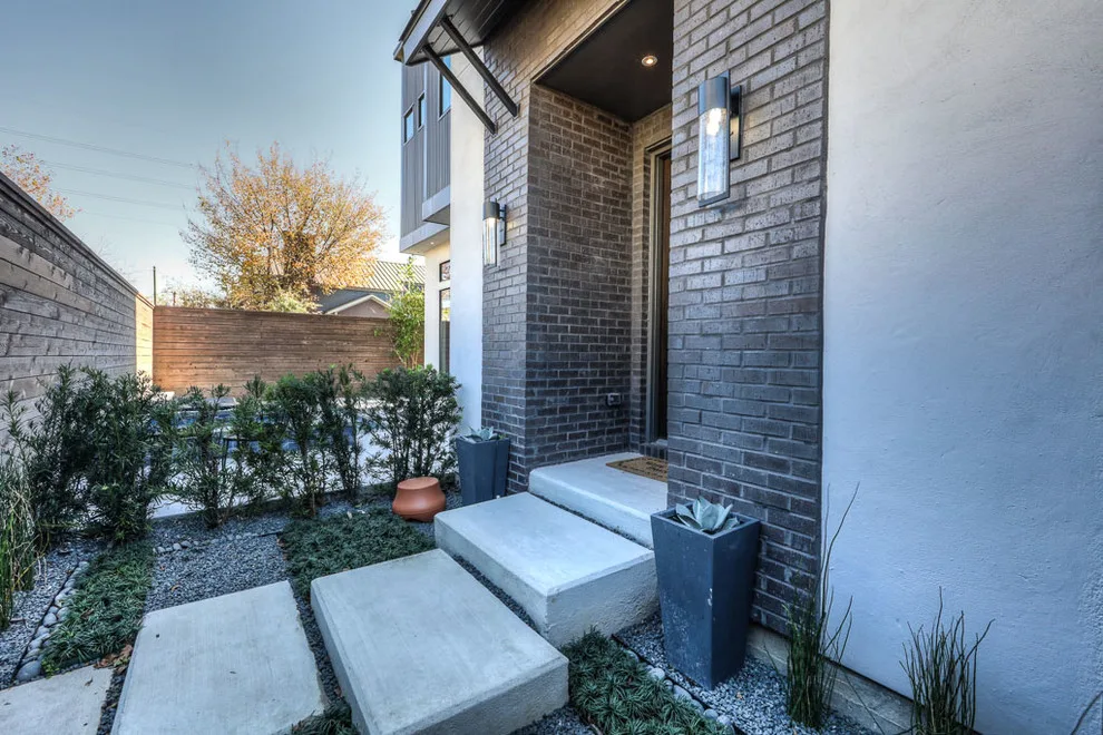 Urban Industrial Residence | The Heights by Allen Irvin - Designer - Photo 16