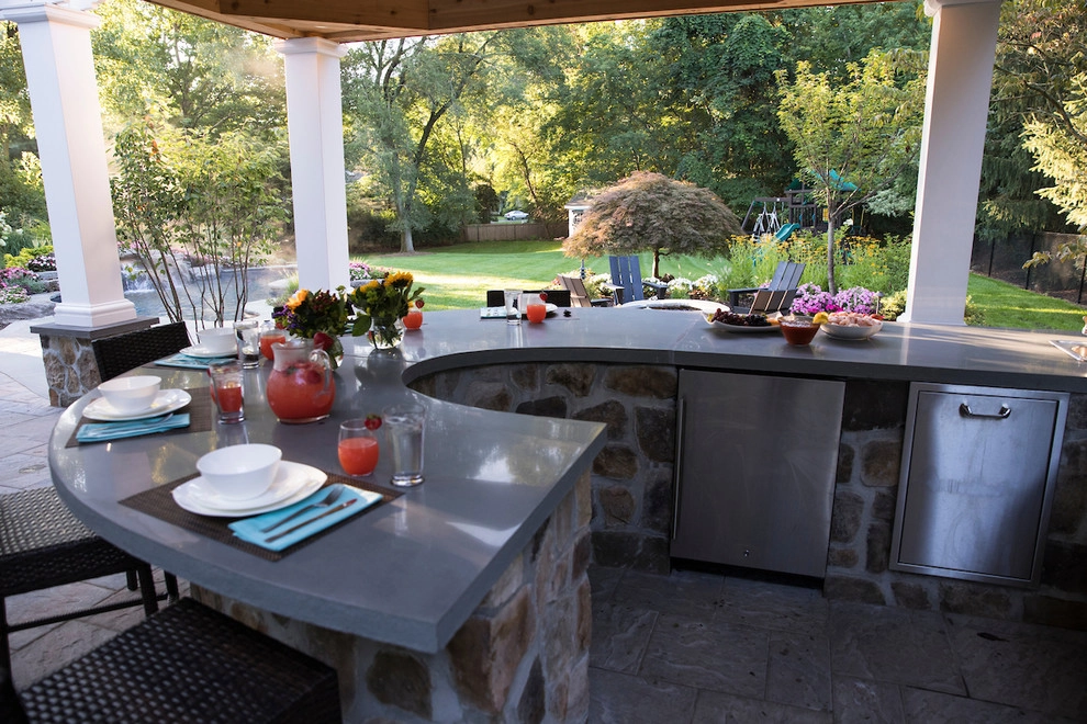 A cocktail pool with character in Montville by Thomas Flint Landscape Design & Development - Photo 8