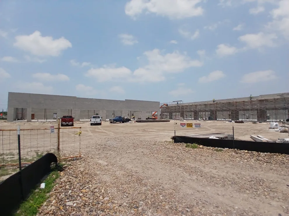 Retail Center by Construction Plans - Photo 3
