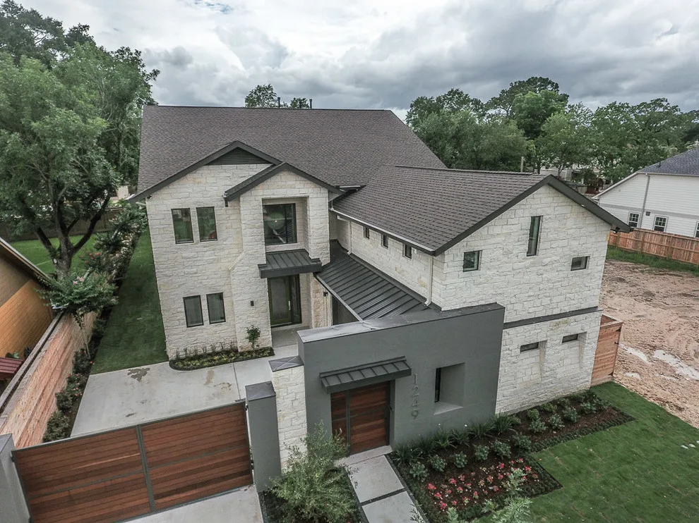 Modern Complex by Allen Irvin - Designer - Photo 15