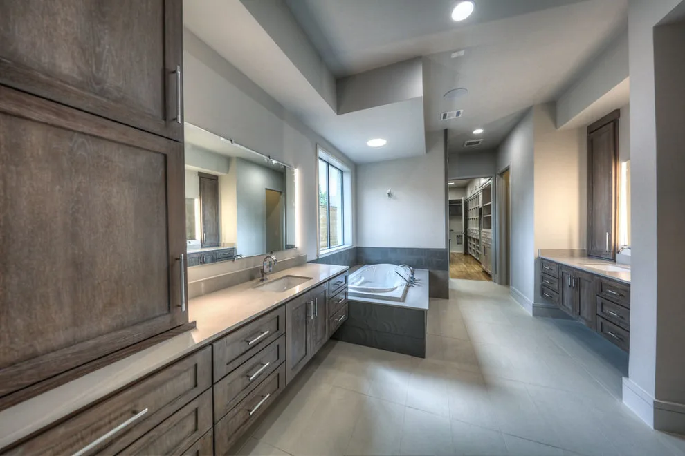 Modern Complex by Allen Irvin - Designer - Photo 28