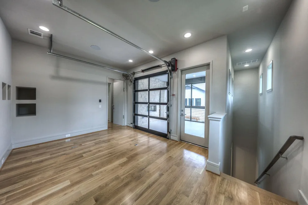 Modern Complex by Allen Irvin - Designer - Photo 22