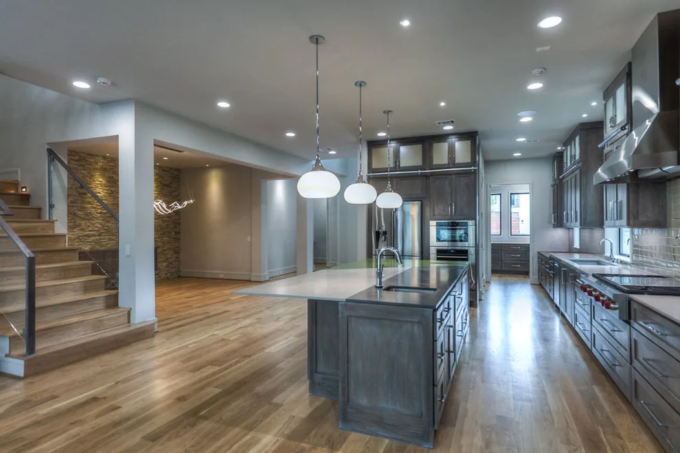Modern Complex by Allen Irvin - Designer - Photo 25