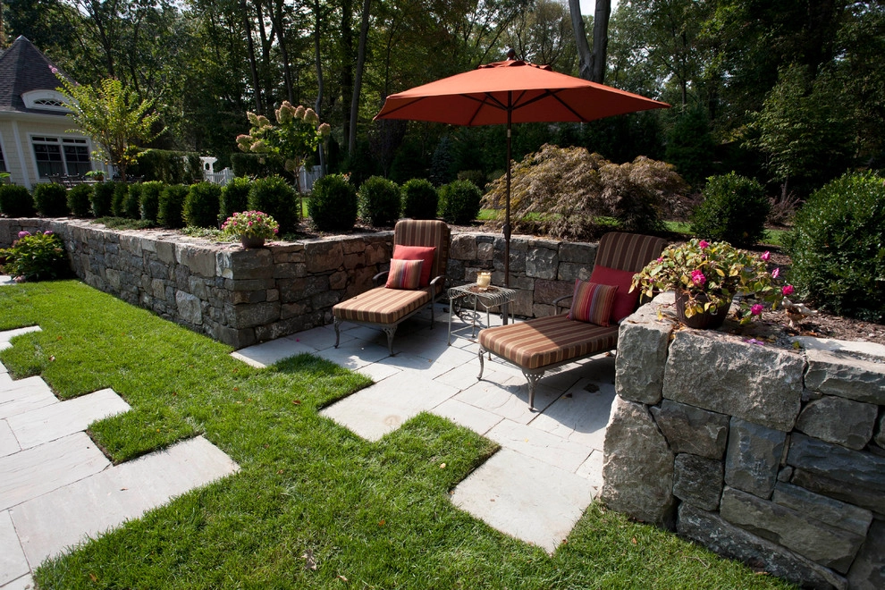 Upper Saddle River, New Jersey by Thomas Flint Landscape Design & Development - Photo 3
