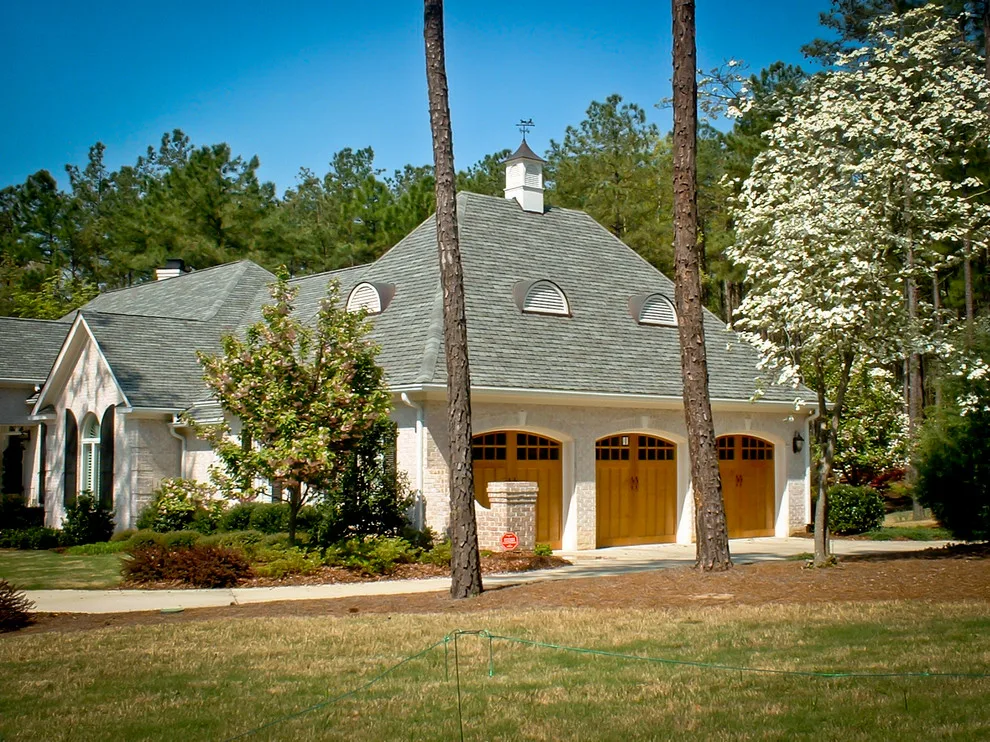 Modern Residence with Timeless Elegance and Features by Total Design Group, LLC - Photo 5