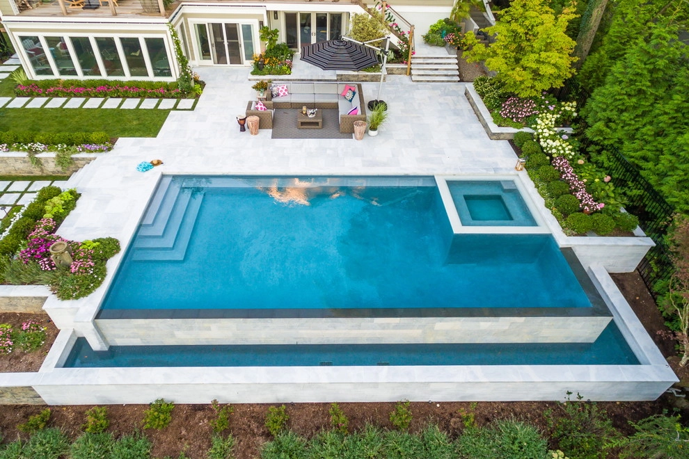 Vanishing edge swimming pool by Thomas Flint Landscape Design & Development - Photo 25