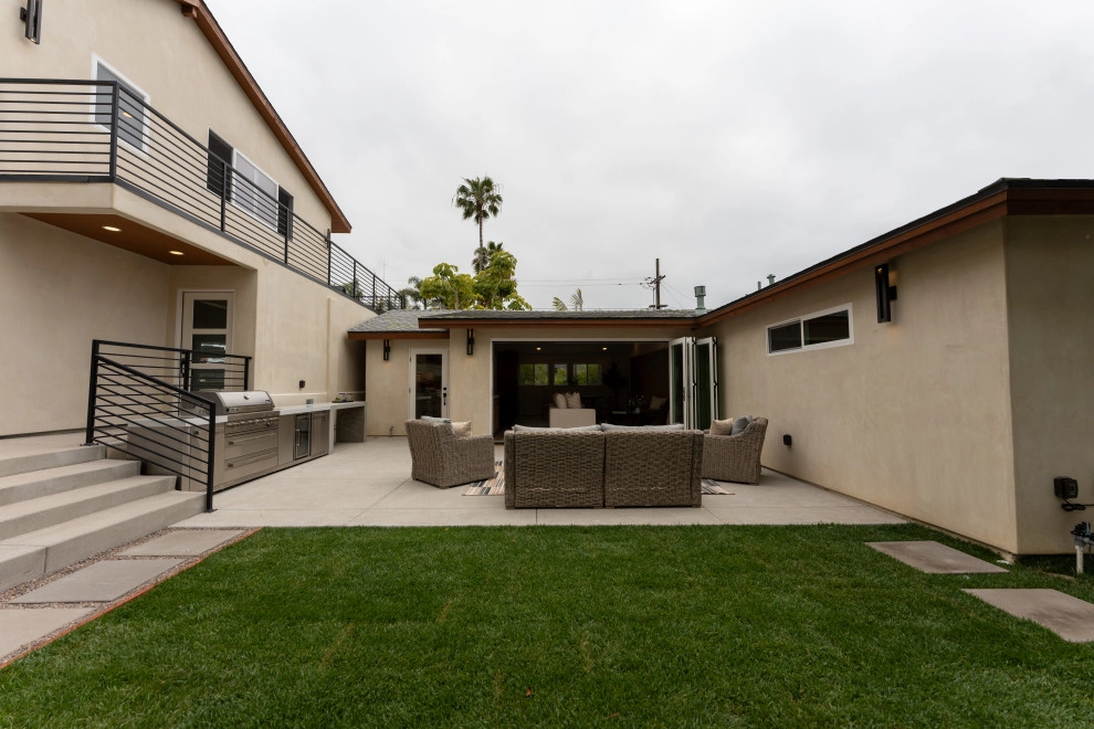 COMPLETE INTERIOR & EXTERIOR HOME RENOVATION by BNC Builders INC. - Photo 22