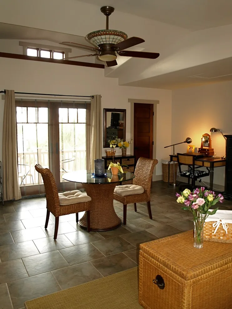 Caroline Veerman Homes - Photo 2