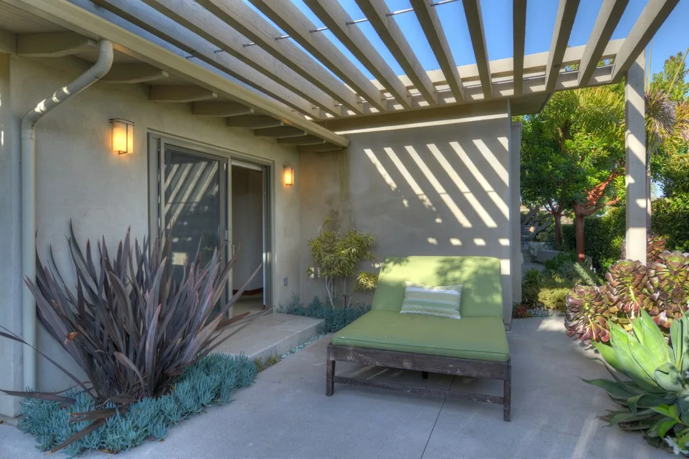 Tailored Residence | Sleek Design by Caroline Veerman Homes - Photo 15