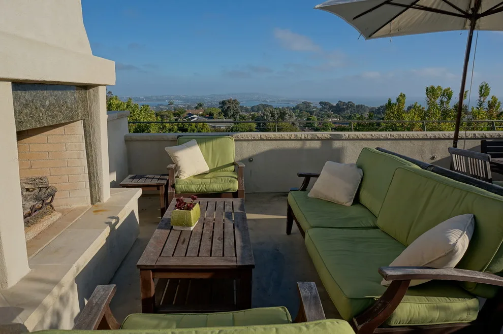 Tailored Residence | Sleek Design by Caroline Veerman Homes - Photo 11