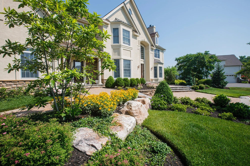 Moorestown Pool & Landscape by Beechwood Landscape Architecture And Construction - Photo 2