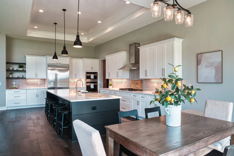 Hartland Custom Home - Transitional Style Ranch by Guideline Studios, LLC - Photo 4