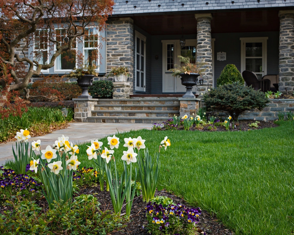 Moorestown Entryway by Beechwood Landscape Architecture And Construction - Photo 7