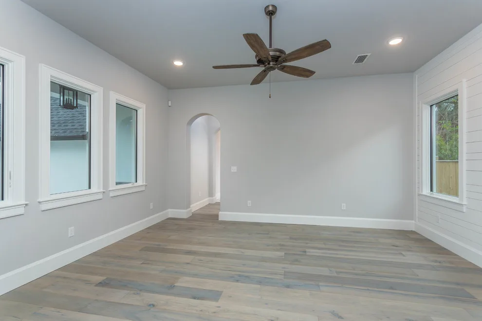 DesignHouse SSI, LLC - Photo 13