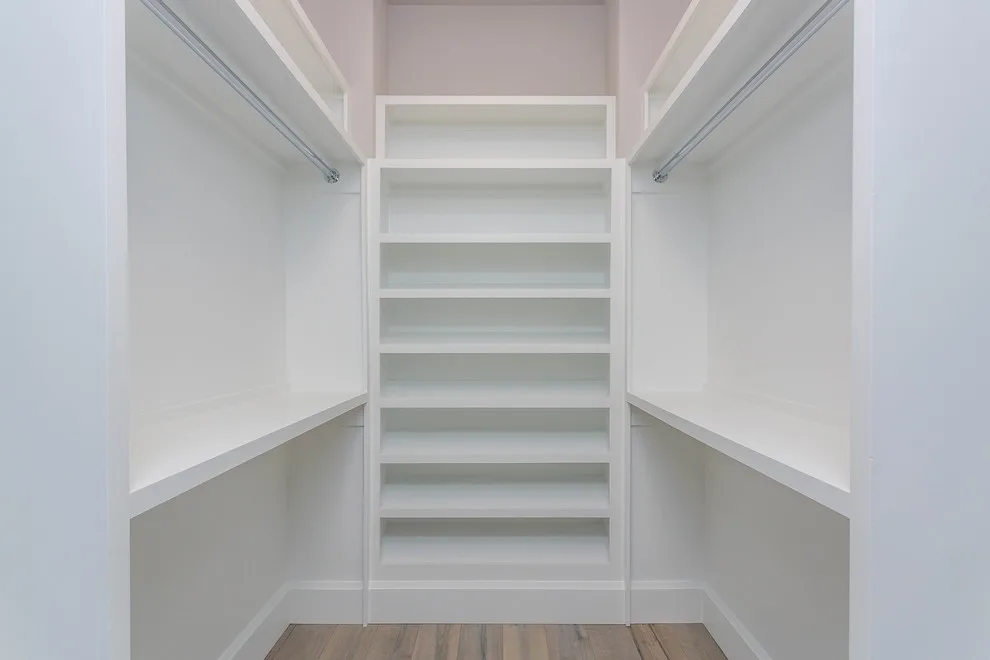 DesignHouse SSI, LLC - Photo 8
