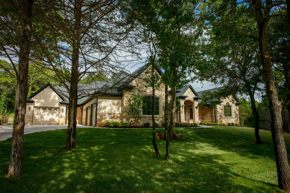 Charming Oklahoma Residence by FRY | DESIGN Co. - Photo 9